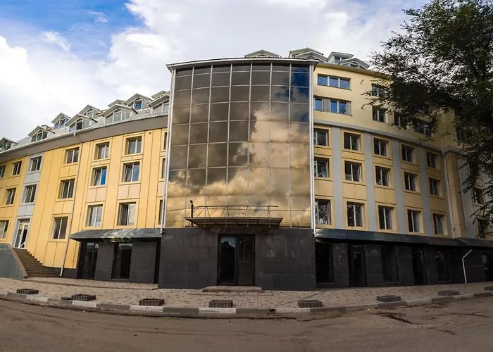 Apartment In Balti Lib House